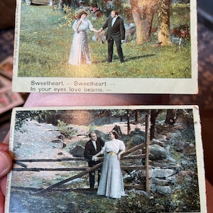 Fabelhaftes Paar 2 antike viktorianische Postkarten von Verliebten Paaren von 1908