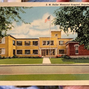 Lindo cartão postal de linho antigo de S.M. Heller Memorial Hospital em Napoleão, Ohio