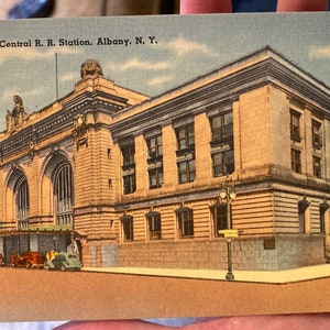 Lindo cartão postal de linho antigo da estação ferroviária central de Nova York em Albany, Nova York