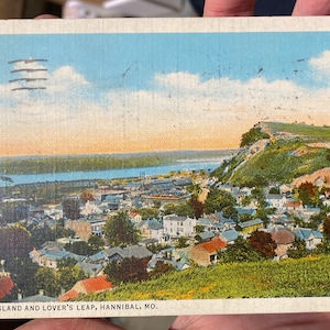 Schöne Antike Leinen Postkarte von Jackson Island und Lover es Leap in Hannibal, Missouri