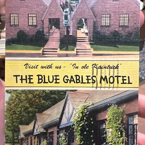 Wunderschöne Antike Leinen Postkarte von The Blue Gables Motel in Shelbyville, Kentucky