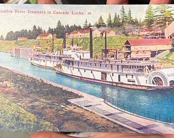 Bella colorazione antica di piroscafo alle cascade locks sul fiume Columbia, Oregon