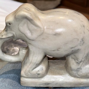 Cool Heavy Vintage Handcarved Soapstone Kneeling Elephant