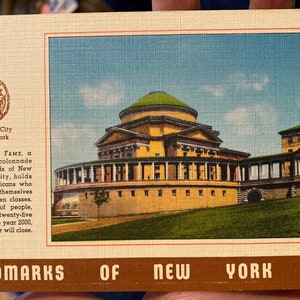 Magnifique carte postale en lin antique des monuments de New York