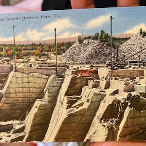 Wunderschöne Antike Leinen Postkarte von den größten Granit Steinbrüchen der Welt in Barre, Vermont