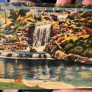 Antike Leinen Postkarte Wunderschöne Wasserfall auf Lagunenfahrt, St Louis Forest Park, Missouri