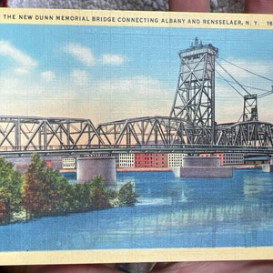 Belle carte postale en lin antique du pont commémoratif New Dunn reliant Albany et Rensselaer, New York