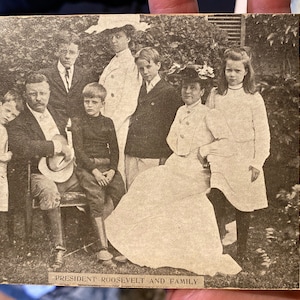 Schöne antike RPPC Postkarte von Präsident Roosevelt und Familie von 1914 nach Montana