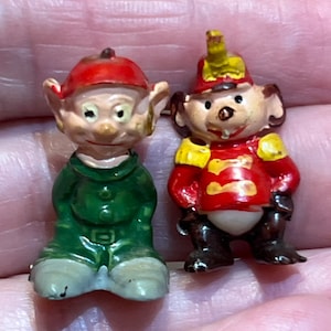 Pair of 1960s Vintage Louis Marx Disneykins Toy Figures Dumbo Timothy & Snow White Dwarf