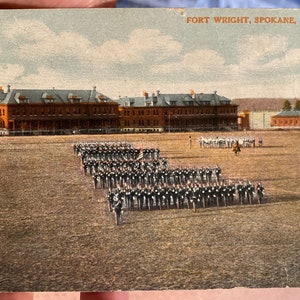 Belle carte postale colorisée antique de Fort Wright à Spokane, Washington 1910