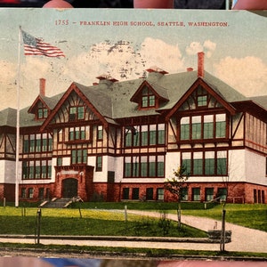 Fabuloso cartão postal colorido antigo da Franklin High School em Seattle, Washington