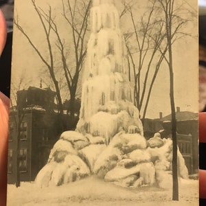 Belle fontaine de glace antique de 1905 à Washington Boulevard à l’hôtel Cadillac à Detroit