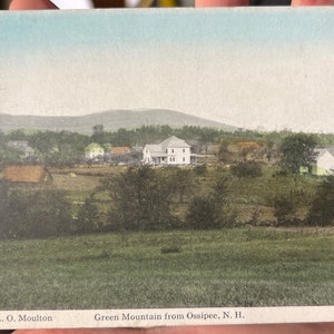 Lindo cartão postal colorido antigo de Green Mountain de Ossipee, New Hampshire, 1913