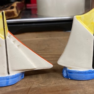 Darling Vintage 1950s Asian Sailboats Porcelain Salt & Pepper Shakers