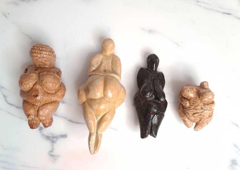 Venus von Willendorf, die Venus von Lespuque, Die Venus von Hohle Fells, DieVenus von Dolní Věstonice set image 3