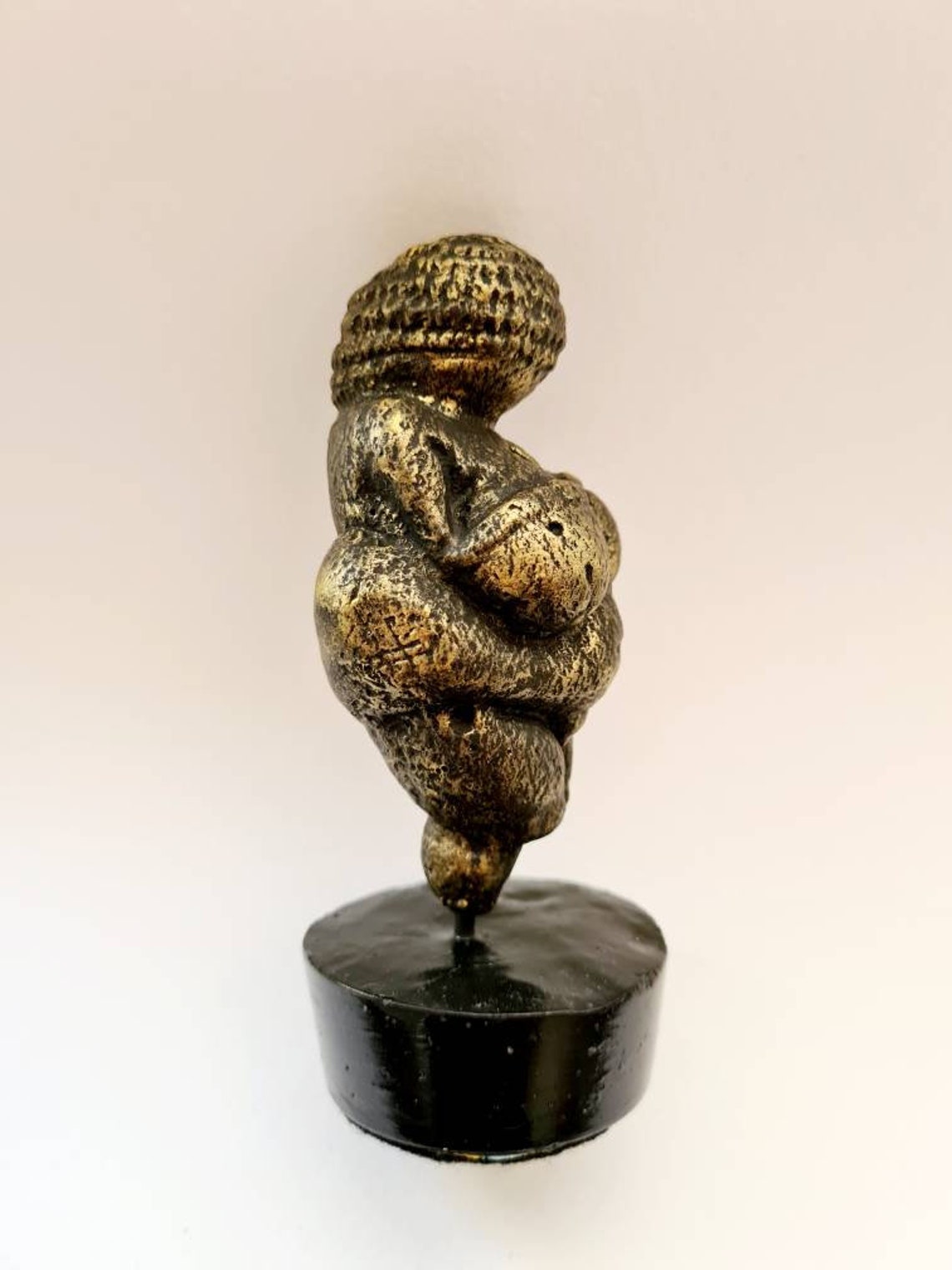 Venus von willendorf replica mit postament bronze patiniert Etsy.de