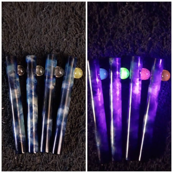 Silver fumed color changing glass one hitter with choice of UV dot (please read description)