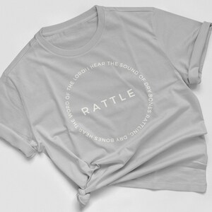 Maglietta personalizzata con sonaglio: abbigliamento cristiano Elevation Worship immagine 5