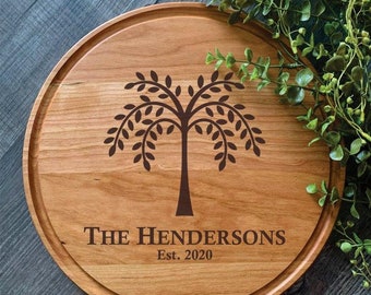Personalized Cutting Board,Family Name Cutting Board,Round Cutting Board,Custom Logo,Laser Engraved,Kitchen Accent,Kitchen Decor,Heirloom