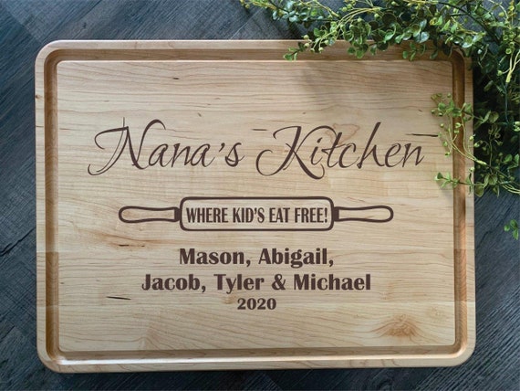 Personalized Cutting Board - Nana's Kitchen