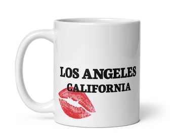Kubek Los Angeles Coffee Intro, kubek Short n Sweet Coffee, miasto, prezent dla fanów, pamiątki z koncertu, personalizowany biały kubek