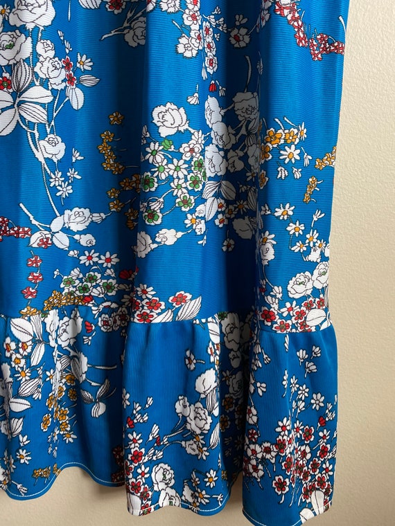 1970s Off the Shoulder Blue Floral Maxi Dress - image 9