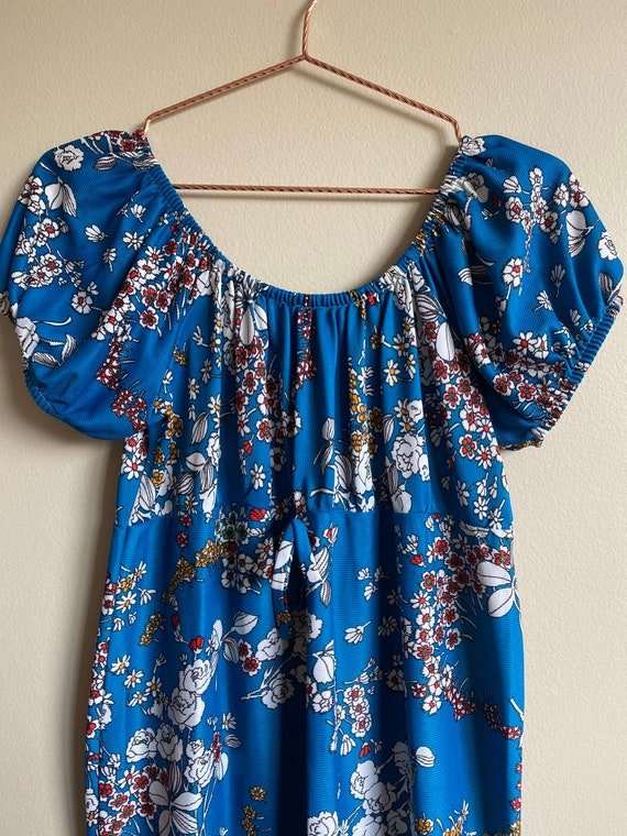 1970s Off the Shoulder Blue Floral Maxi Dress - image 8