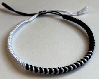 Black and White YIN YANG Bracelet - Good Luck Bracelet, Mindfulness Bracelet