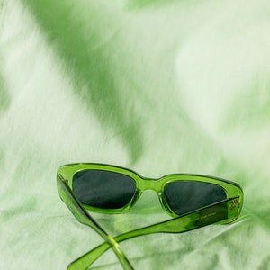 Transparent Green Rounded Rectangle 90s Look Sunglasses image 2