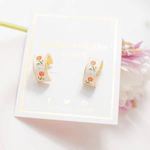 Tulip Detailed Mini Hoop Earrings image 2