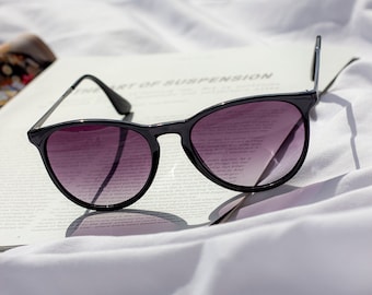 Black Traditional Style Sunglasses