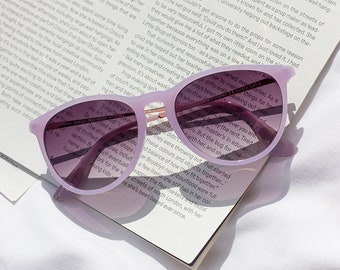 Lilac Traditional Style Sunglasses