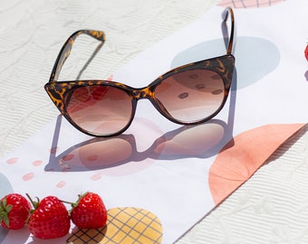 Tortoise Shell Oval Cat Eye Top Frame Sunglasses