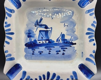 Plato antiguo de cerámica azul y blanca con forma de molino de viento de Delft, Holanda. Bandeja para joyas. Decoración rústica. Pintado a mano. Recuerdo holandés.