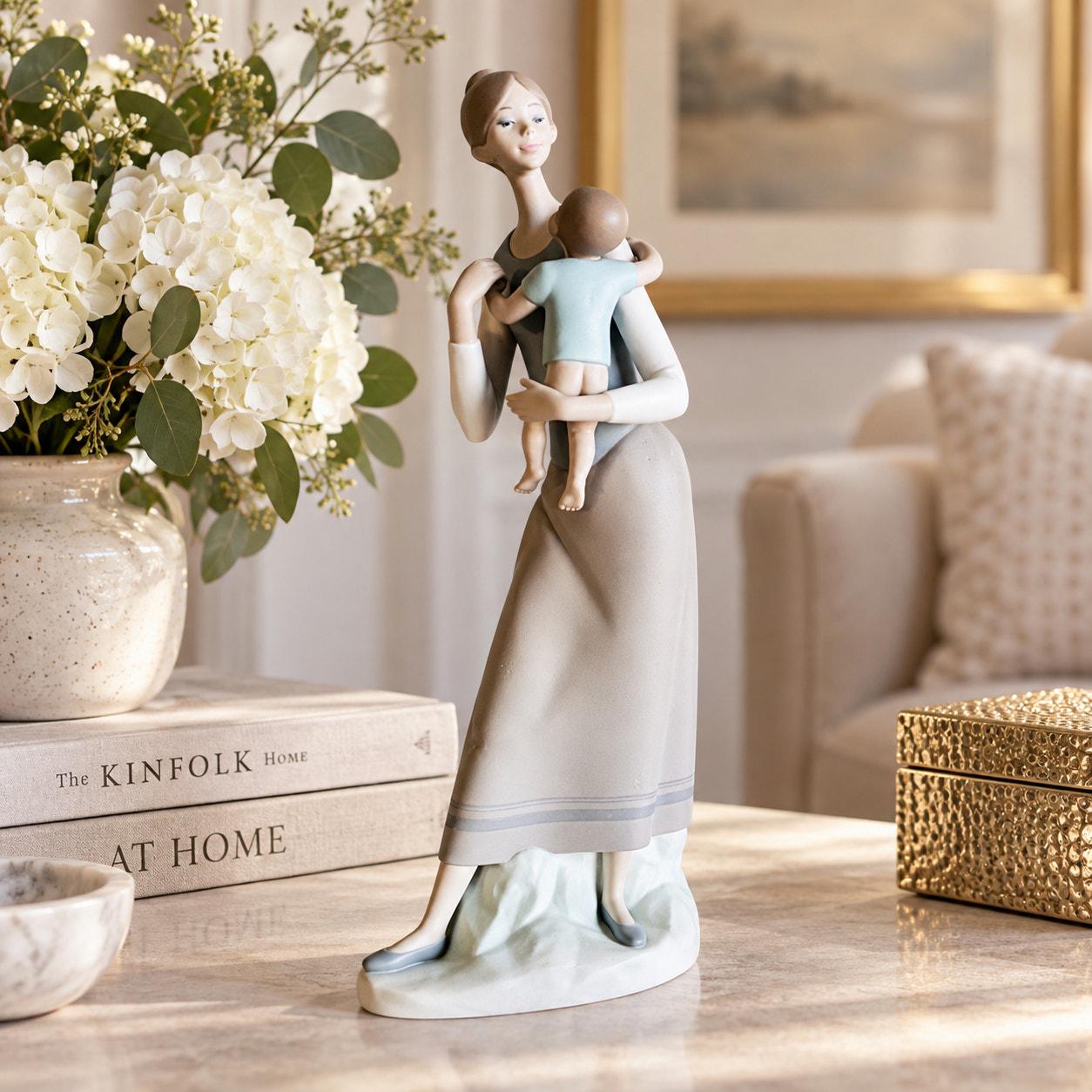 LLADRO　母親と子供の陶器の置物 Lladro Mother Child - Etsy