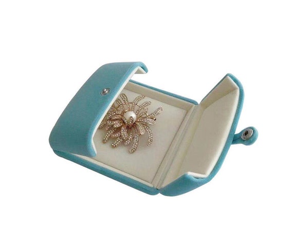 Luxury Premium Navy Blue Velvet Bracelet Display Tray For Sale