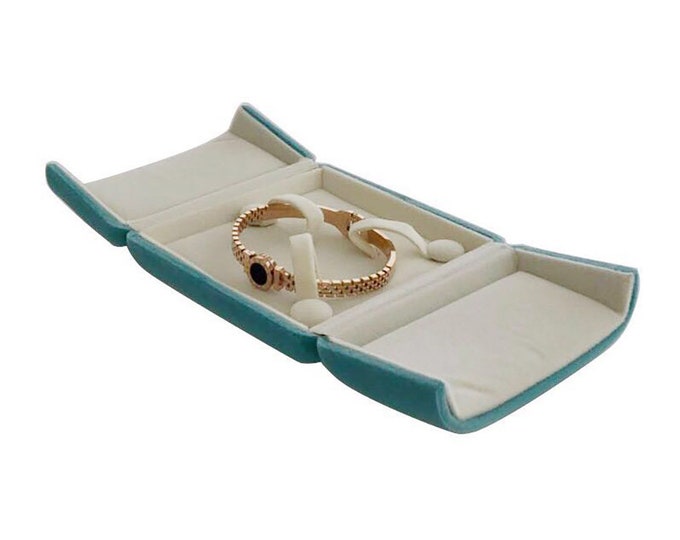 Unique Style Bangle Bracelet Box Packaging High Grade Aqua Blue Velvet Soft Whit Interior Modern Fashion Classic Gift For Her