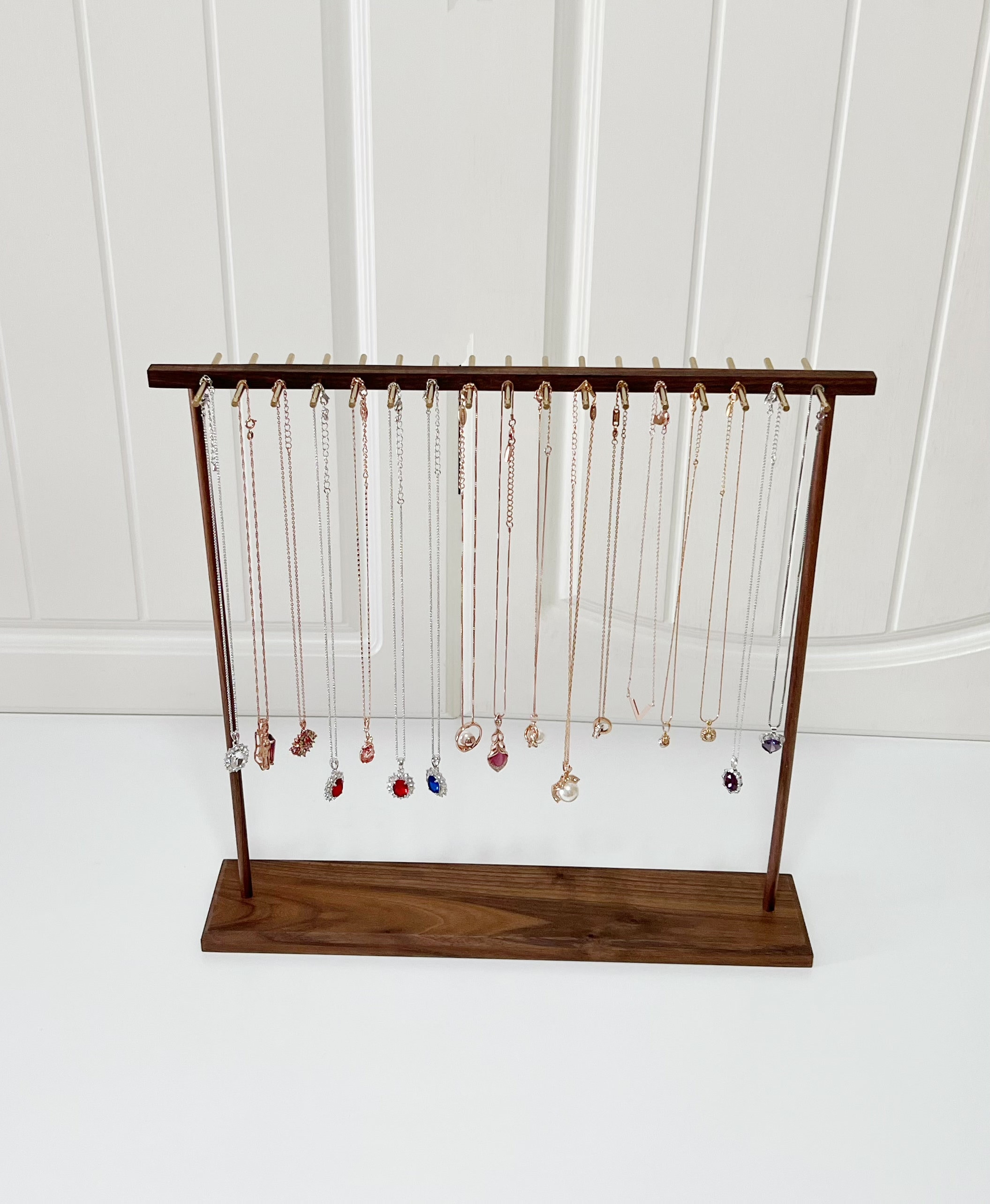 Bra Display Rack Jewelry Stand for Long Necklaces for Shop