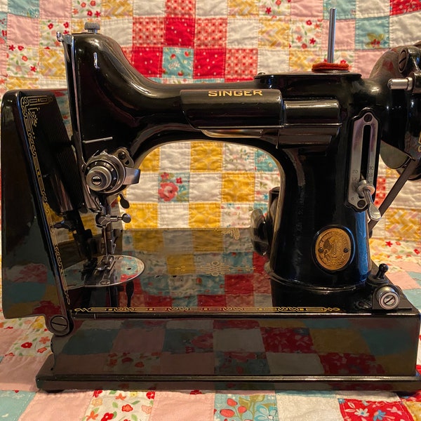 Antique 1950 Singer Sewing Machine Etsy