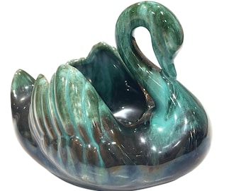 Vintage Blue Mountain Pottery Swan Planter Figurine Green Drip Glaze Bowl Canada