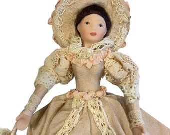 1/12 Scale Exquisite Victorian Lady Porcelain Doll – Miniature Green Dress Dollhouse Decoration