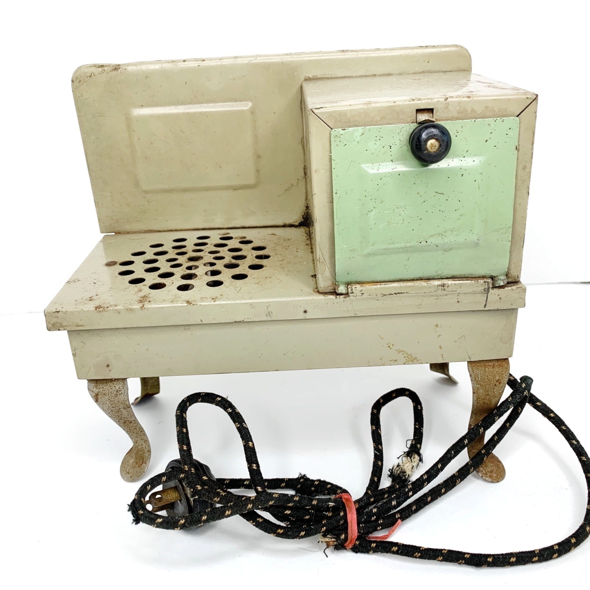 Late 20's Early 30's Monarch Electric Stove With Faux Marble Green
