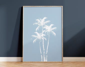 Hellblaue Palme Print: Boho Küstenwandkunst