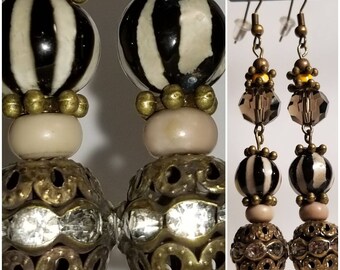 Antique Gold Earrings, black white earrings, unique earrings, custom earrings, statement earrings, steampunk earrings,steampunk jewelry