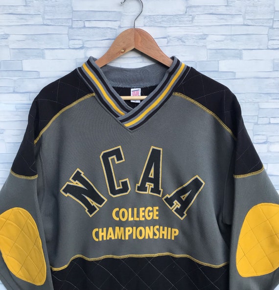 VINTAGE!! 80/90s NCAA college championship printe… - image 3