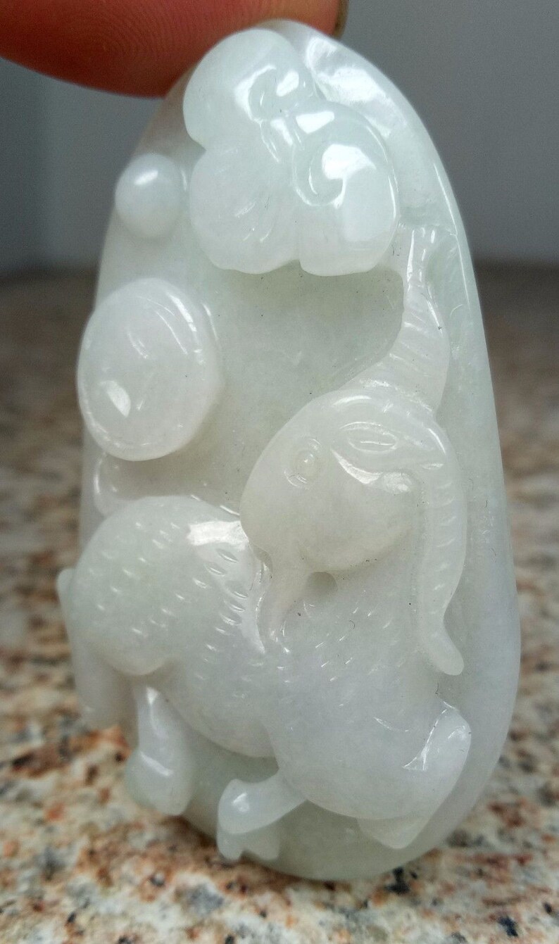 Certified Light Green 100/% Natural A Jade jadeite Hand-Carved Sheep Ruyi Pendant 493