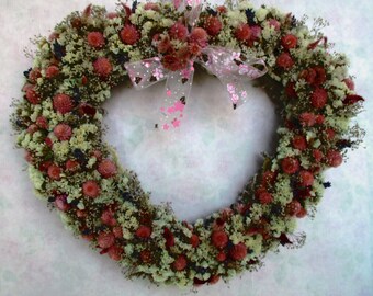 Heart wreath, wall decoration with dried flowers (harvest 2023), 28/34 cm