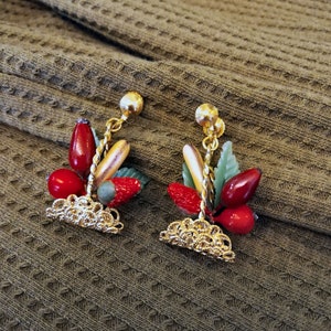 Stunning Vintage Fruit Basket Screw Earrings