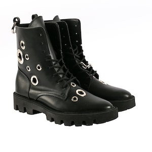 BLACK RINGLA boots with eyelets and chain Genuine leather boots Real leather combat boots BLACK leather ringla boots Decorative chain
