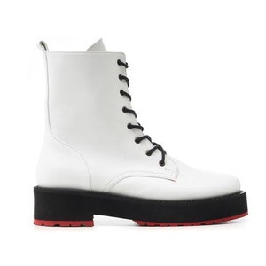 WHITE or BLACK combat boots Off Ringla boots // UNISEX Classic Army boots // Genuine leather boots // Real leather boots // Runway Pieces